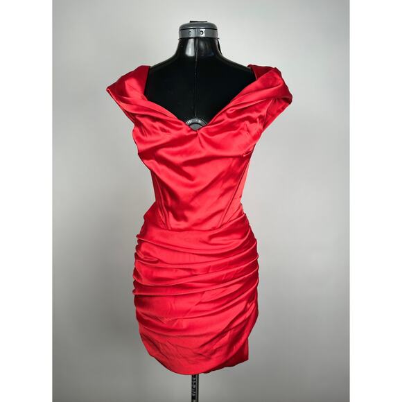GiGi’s Red Formal Dress from Neiman Marcus – Women’s Size S – NWT $595 - Picture 1 of 5